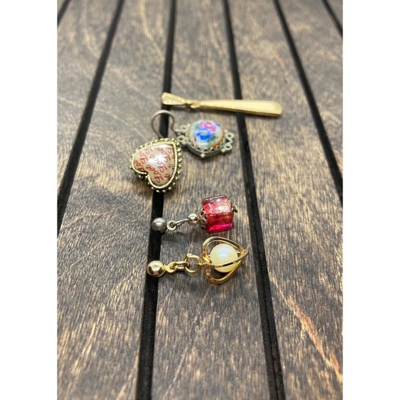 Set of 5 Single Dangle Earrings Unisex Valentines Day Heart Love Themed - Picture 2 of 4